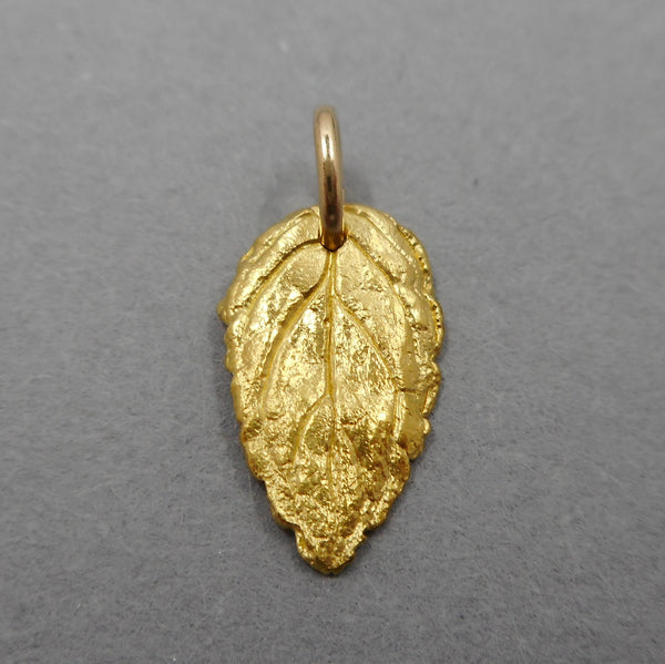 Mint Leaf Pendant in 22k Gold