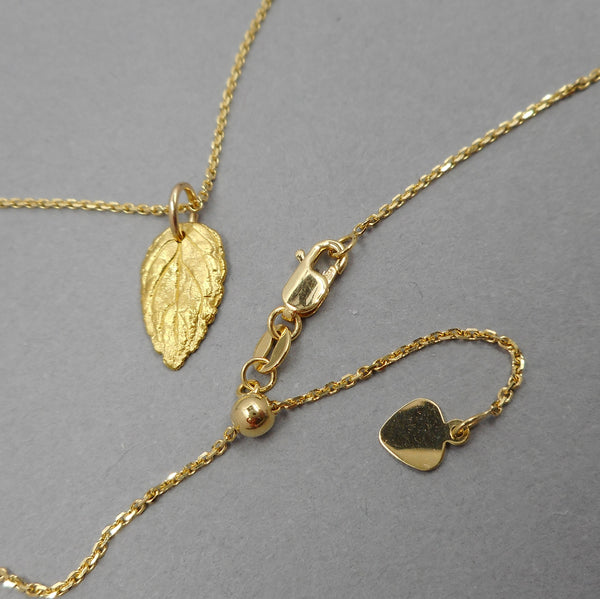 Mint Leaf Pendant in 22k Gold