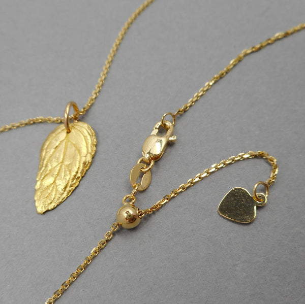 Mint Leaf Pendant in 22k Gold