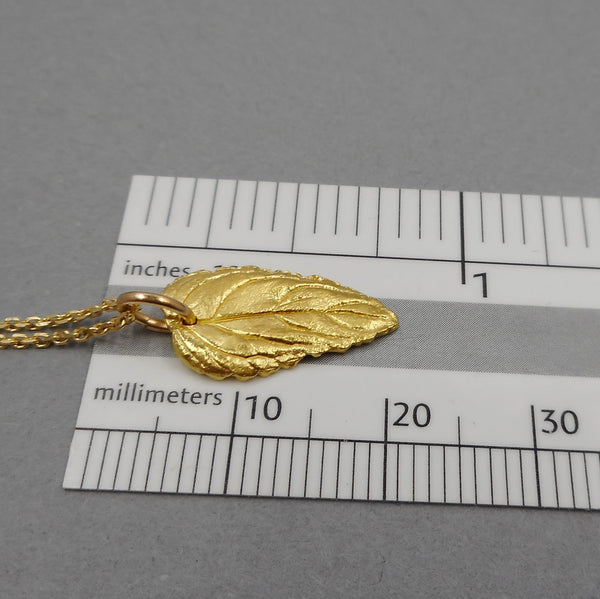 Mint Leaf Pendant in 22k Gold