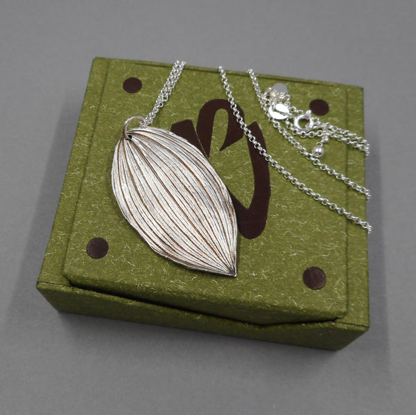 Solomon's Seal Leaf Pendant in Fine Silver