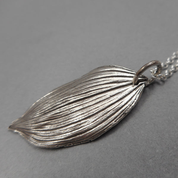 Solomon's Seal Leaf Pendant in Fine Silver