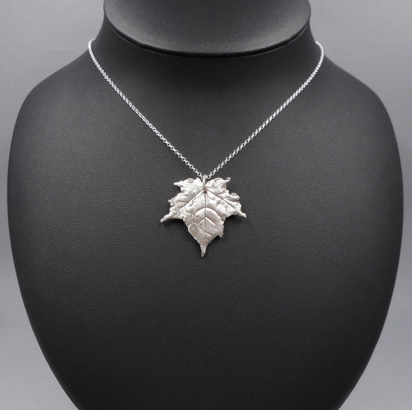 Maple Leaf Pendant in Fine Silver