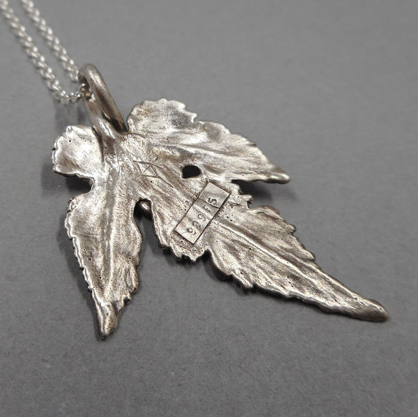 Porcelain Berry Leaf Pendant in Fine Silver