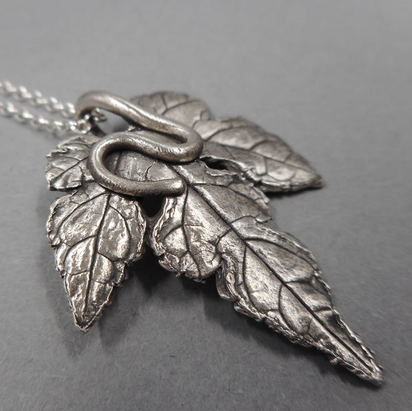 Porcelain Berry Leaf Pendant in Fine Silver