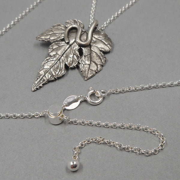 Porcelain Berry Leaf Pendant in Fine Silver