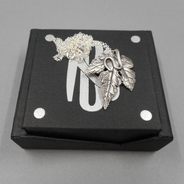 Porcelain Berry Leaf Pendant in Fine Silver