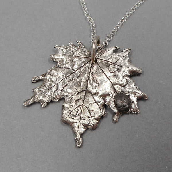 Maple Leaf Pendant with Ladybug in Fine Silver