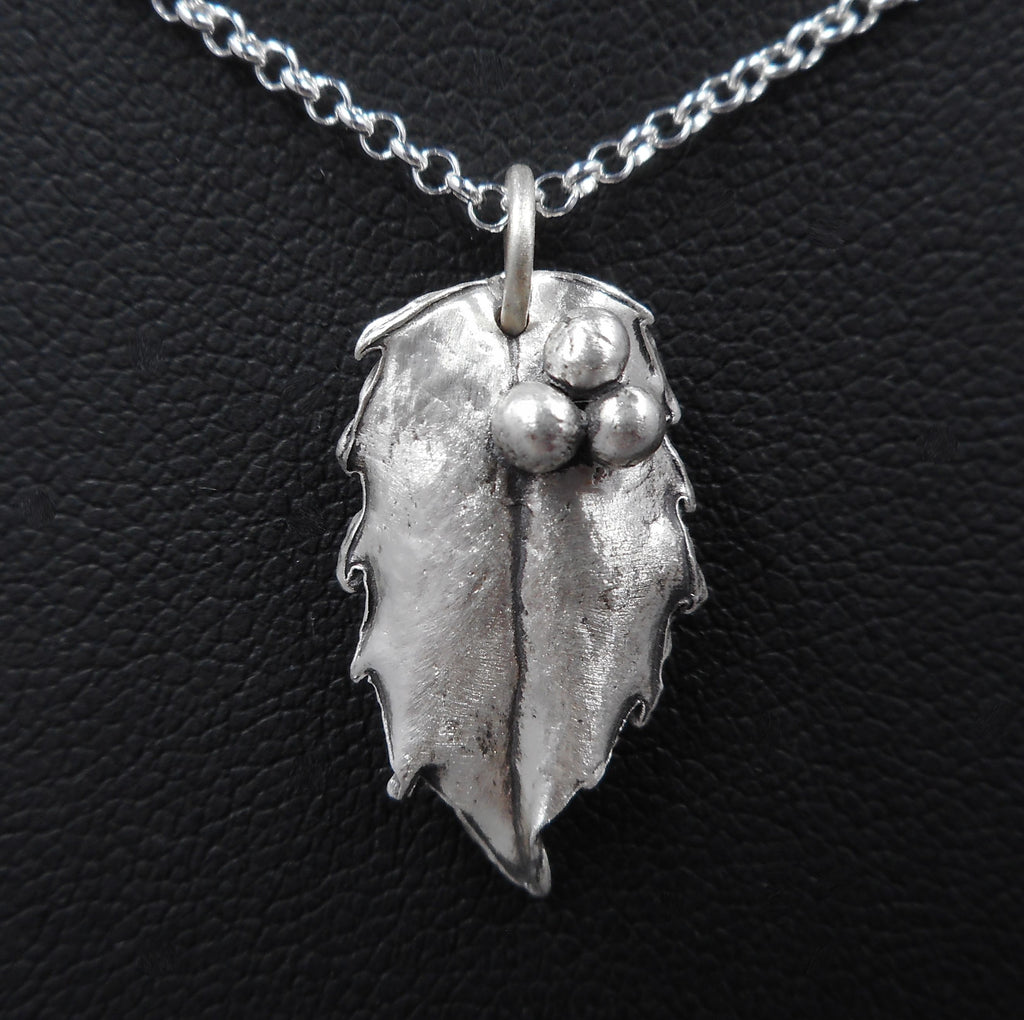Holly Leaf Pendant in Fine Silver